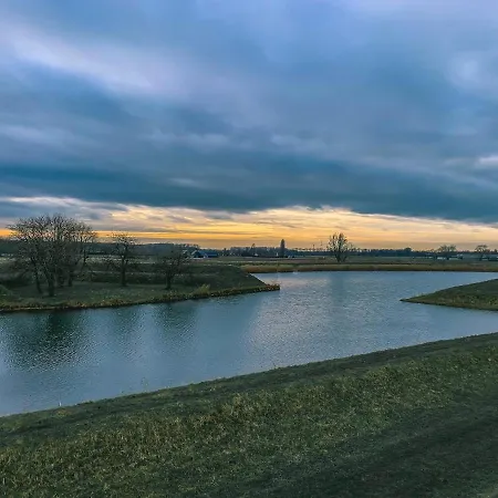 Alojamento de Acomodação e Pequeno-almoço Bnb Onder De Blauwe Hemel *