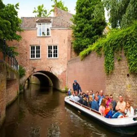 Bnb Onder De Blauwe Hemel * Vlijmen