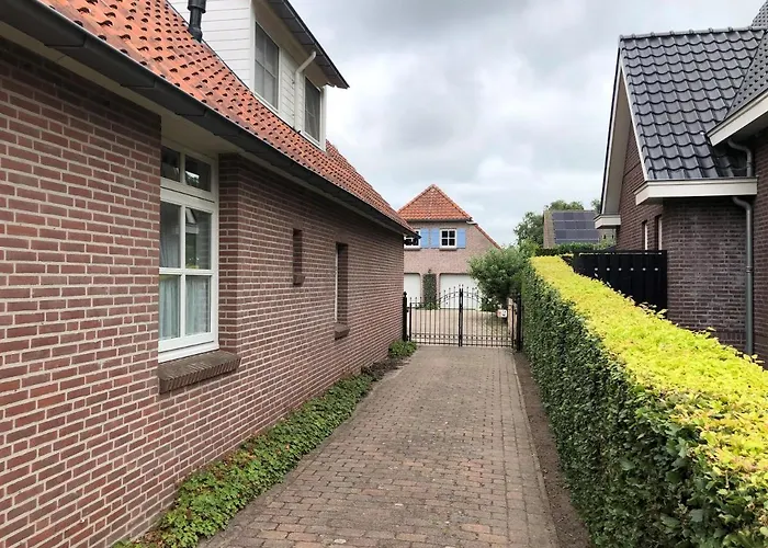 Bnb Onder De Blauwe Hemel Vlijmen